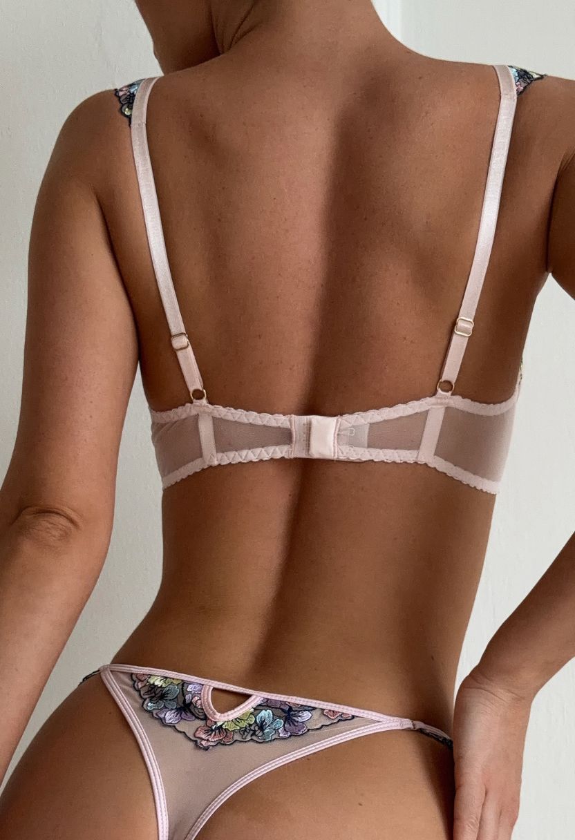Sylvie Embroidery Bra Peach